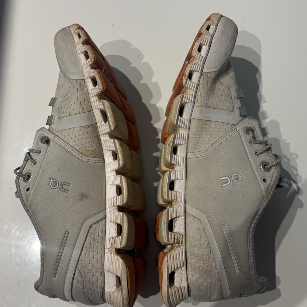 On Clouds Gray Athletic Sneakers